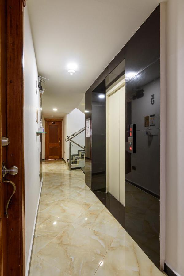 Hotel Med Estadio 메딜린 외부 사진