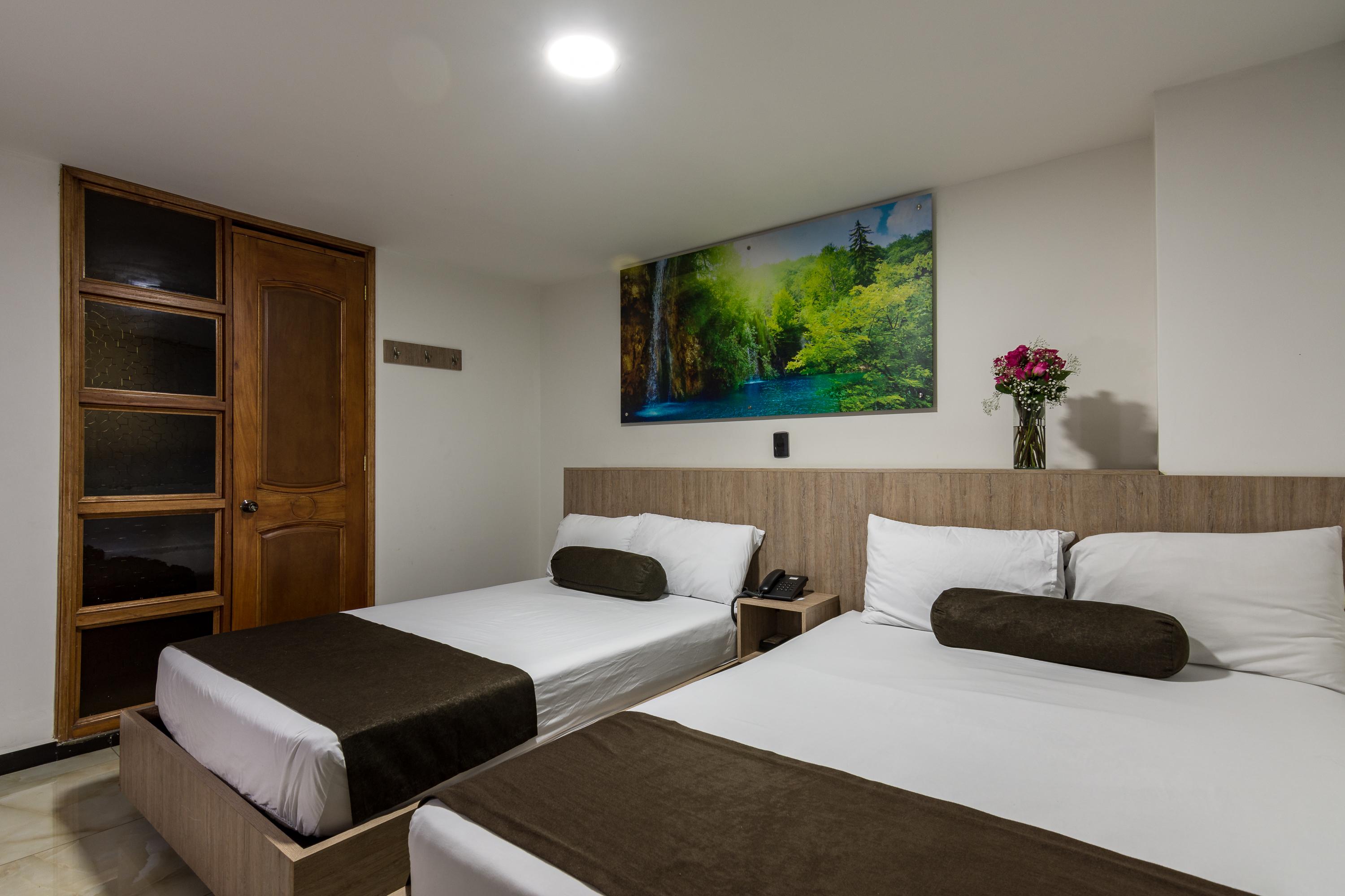 Hotel Med Estadio 메딜린 외부 사진