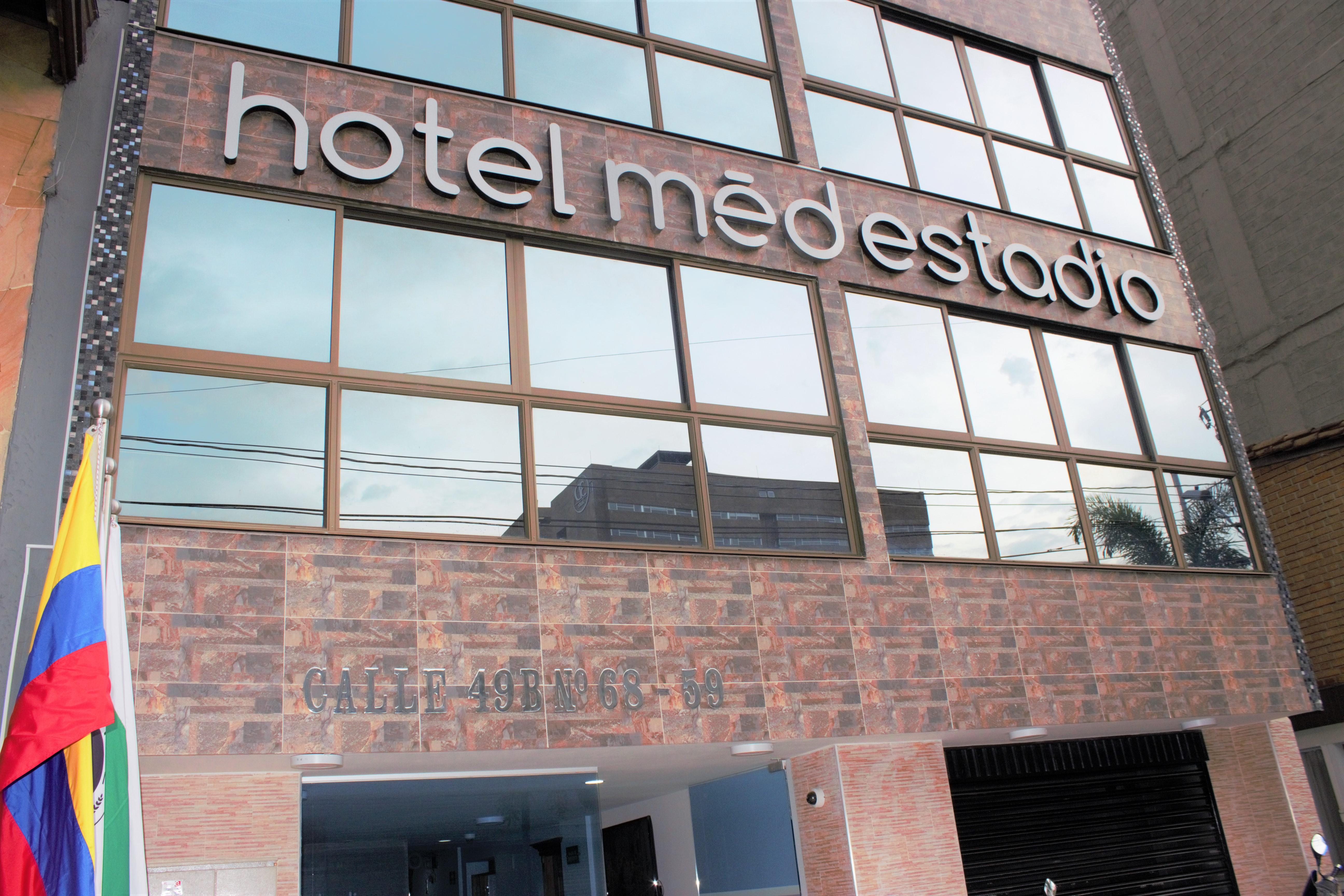Hotel Med Estadio 메딜린 외부 사진