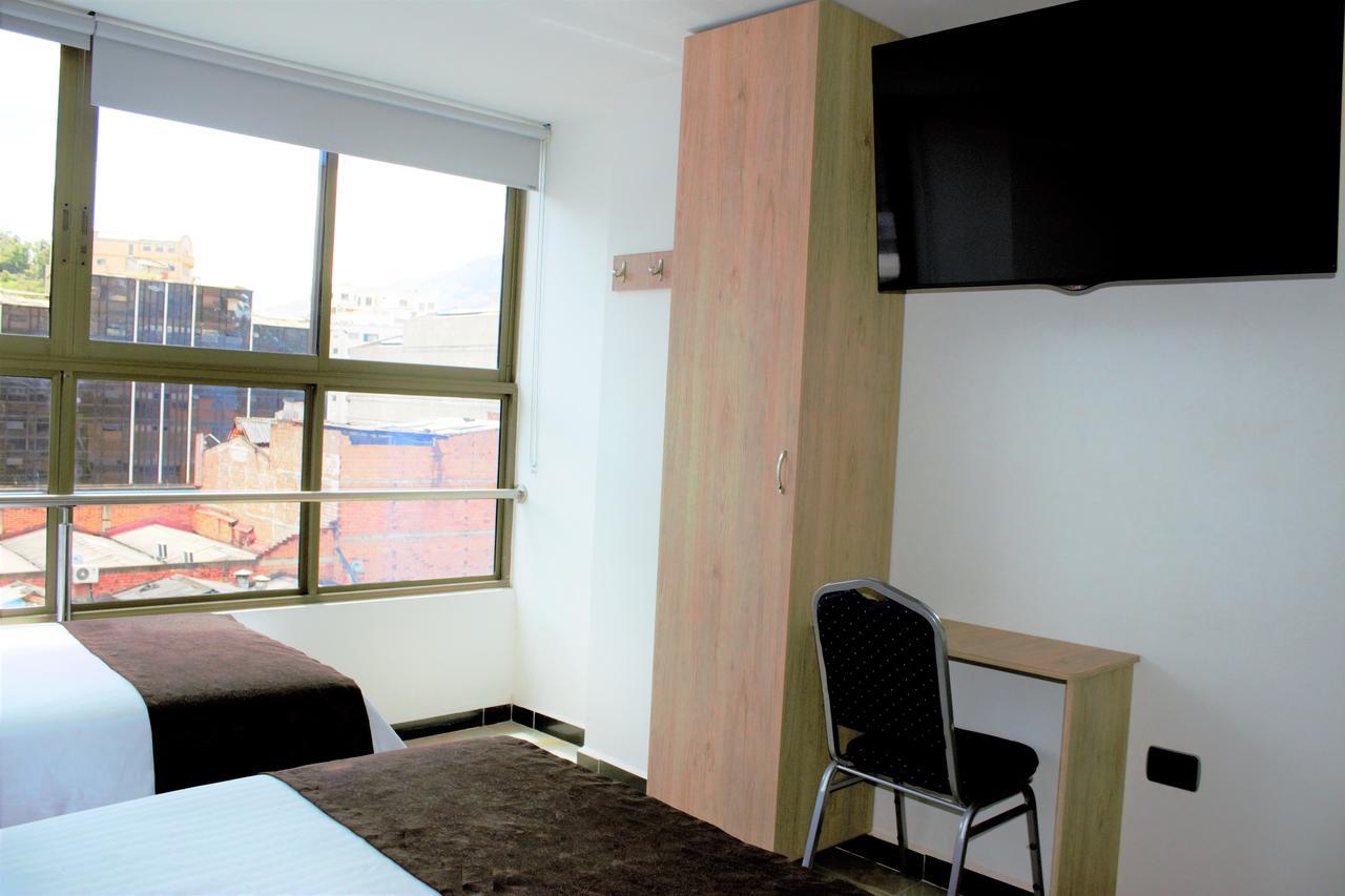 Hotel Med Estadio 메딜린 외부 사진